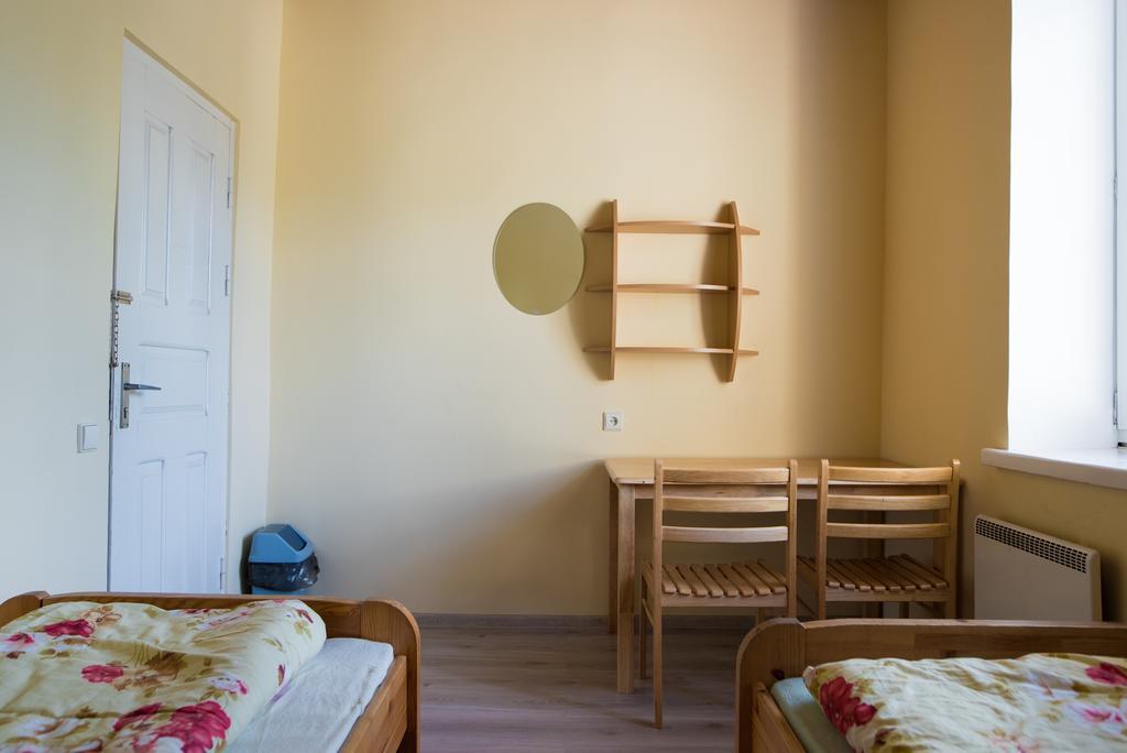 Fortuna Hostel Vilnius Exterior photo
